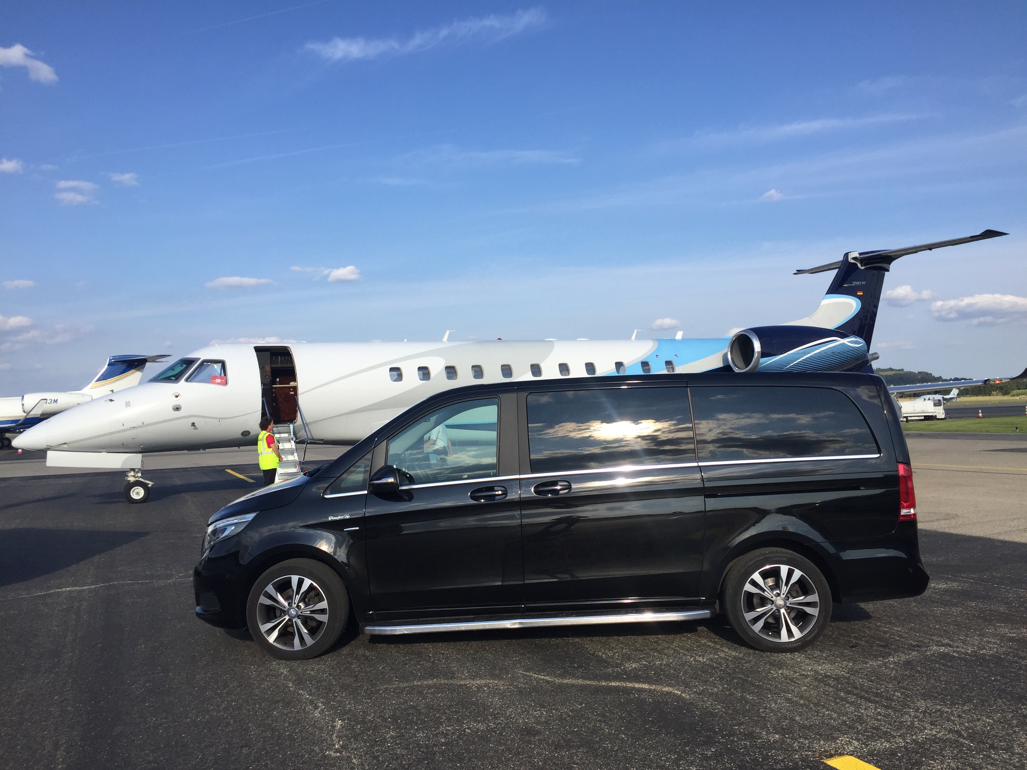 voiture avec chauffeur à Nîmes