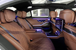 Mercedes S limousine avec chauffeur