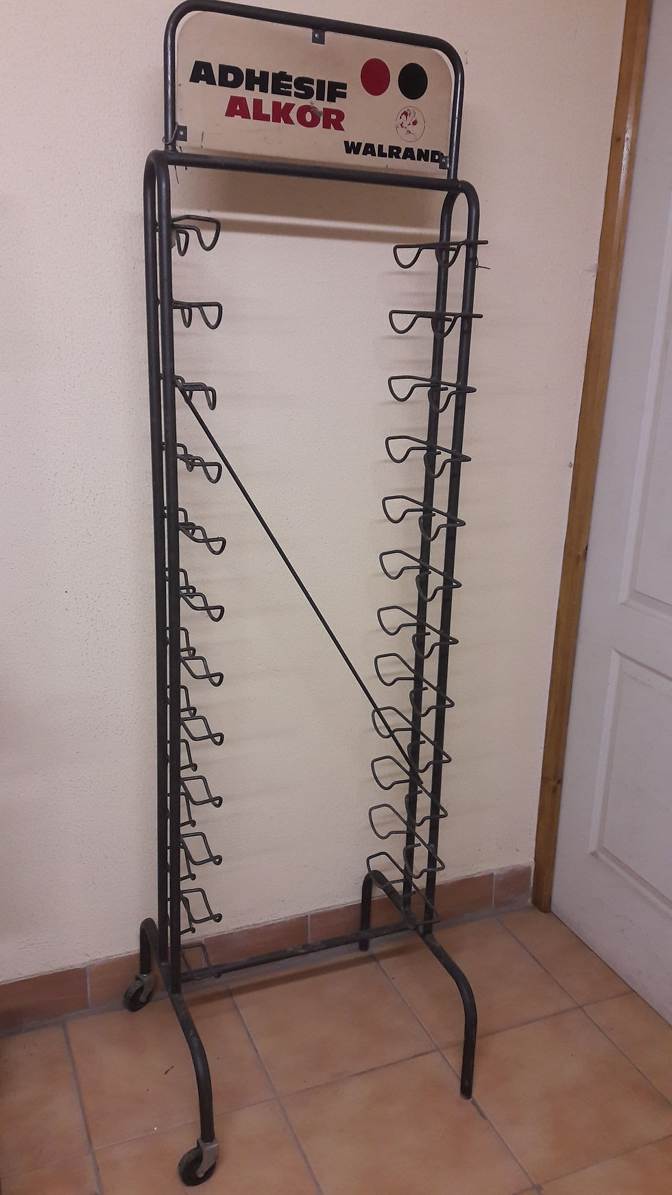 Miniature : ANCIEN PRESENTOIR PUBLICITAIRE SUR PIED