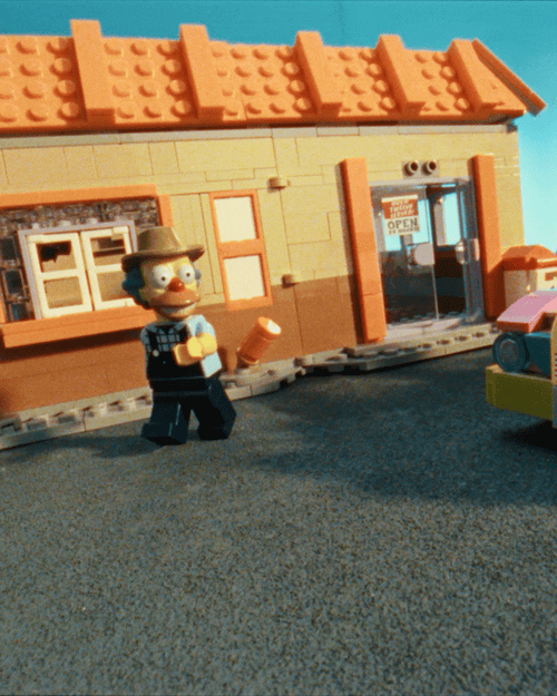 Blinkink_Zach-Tavel_LEGO_Icons_gif_8.gif