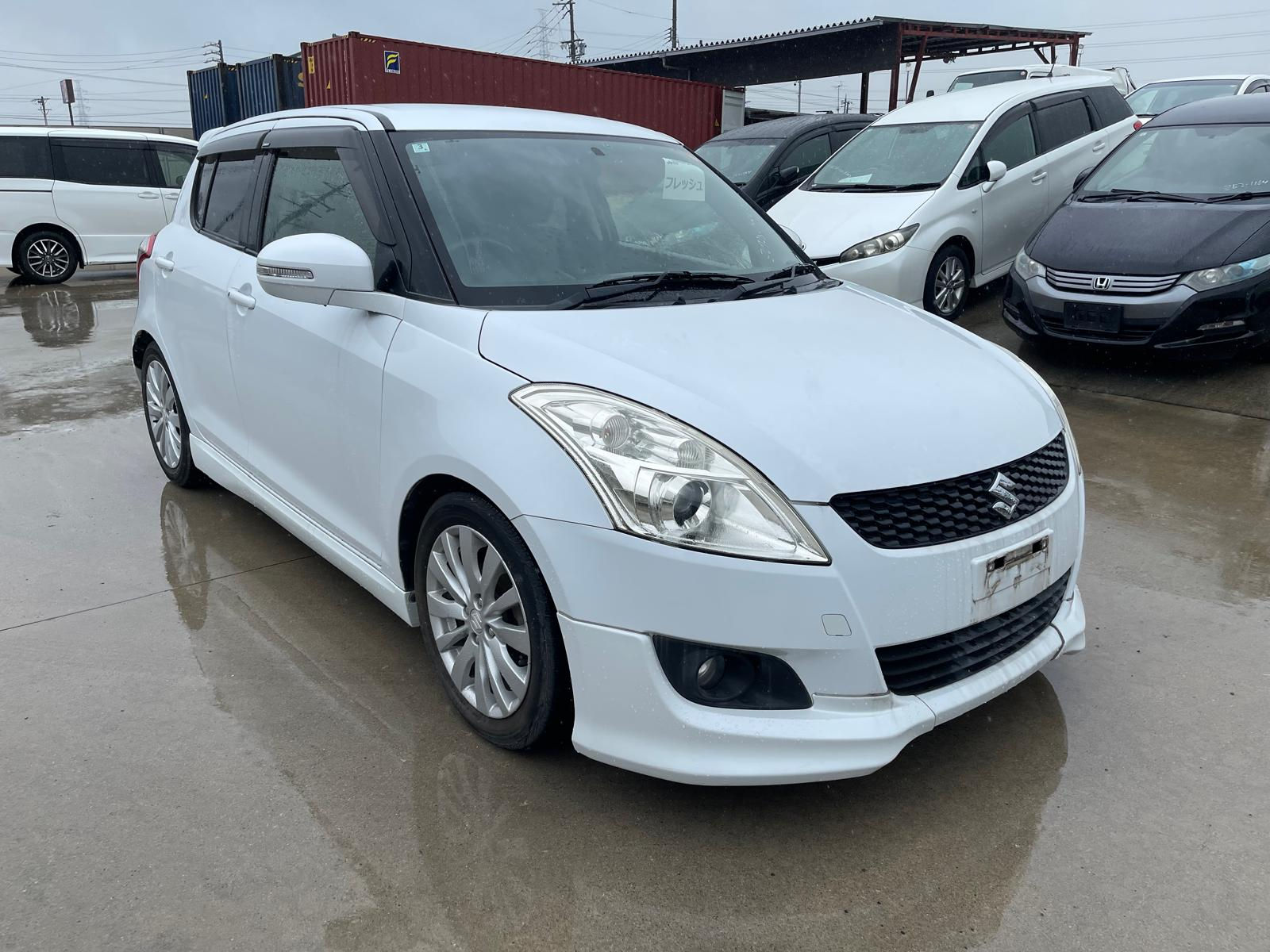 SUZUKI SWIFT 2012