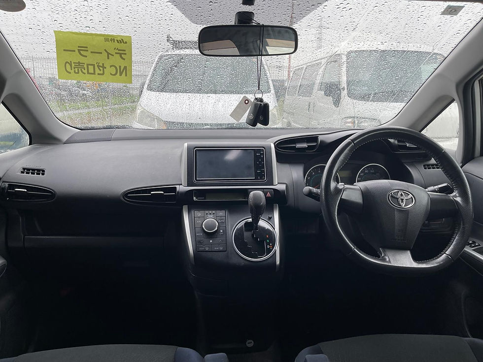 Thumbnail: TOYOTA WISH 2009