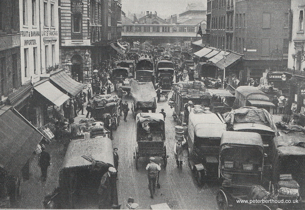 Covent Garden Market: Russell Street Approach (1930)