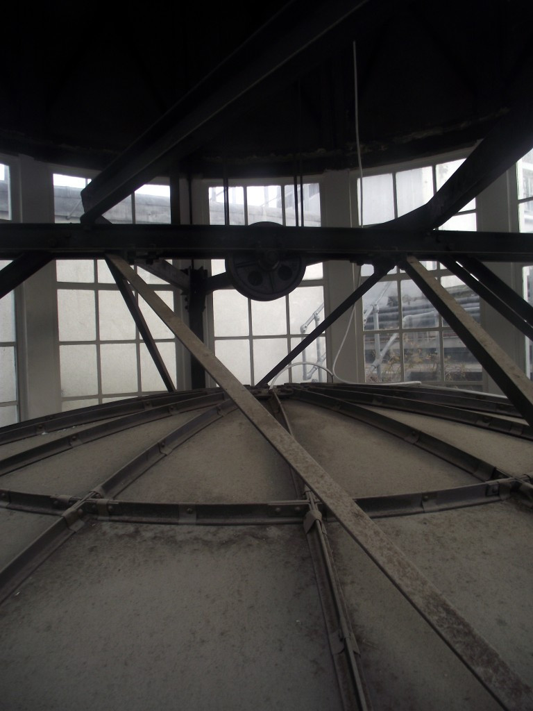 Bespoke lift steel dome