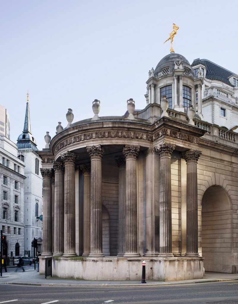 The Bank of England, Tivoli Corner at the north-west tip of the Bank © James Morris/VIEW