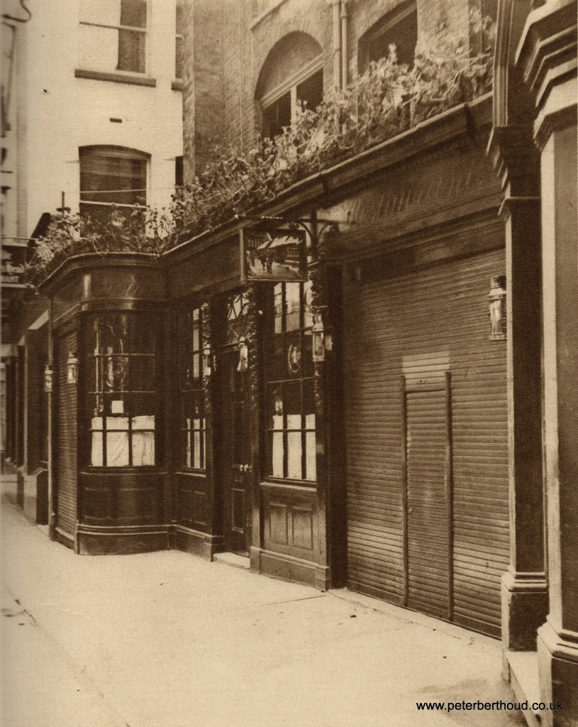 Olde Dr. Butler's Head, Masons Avenue, City, circa 1926.