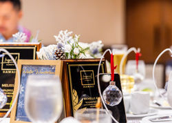 Corporate-Holiday-Party-Event-Details-Oahu-Photography-Chris-McChesney