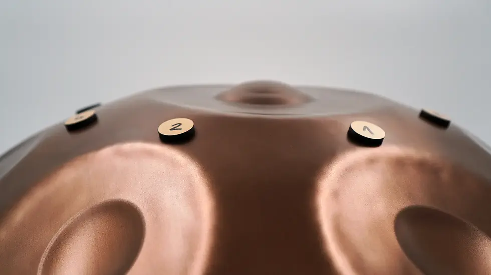 Miniaturbild: Magnetische Zahlenmarkierung auf Handpan – ideal für Einsteiger:innen & Workshops