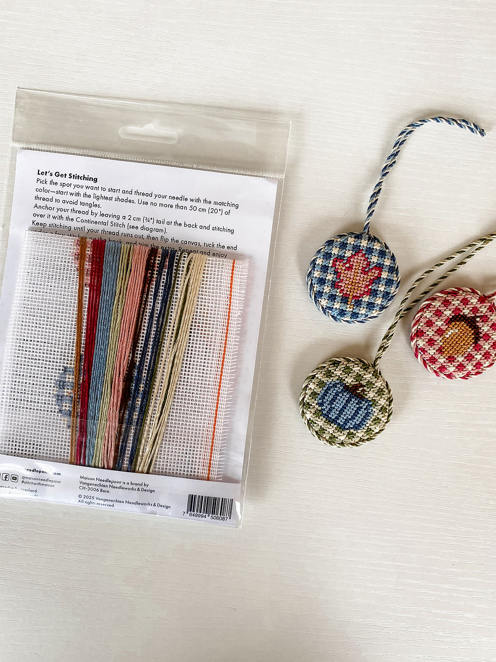 Thumbnail: Ashwood Autumn kit back with finished product