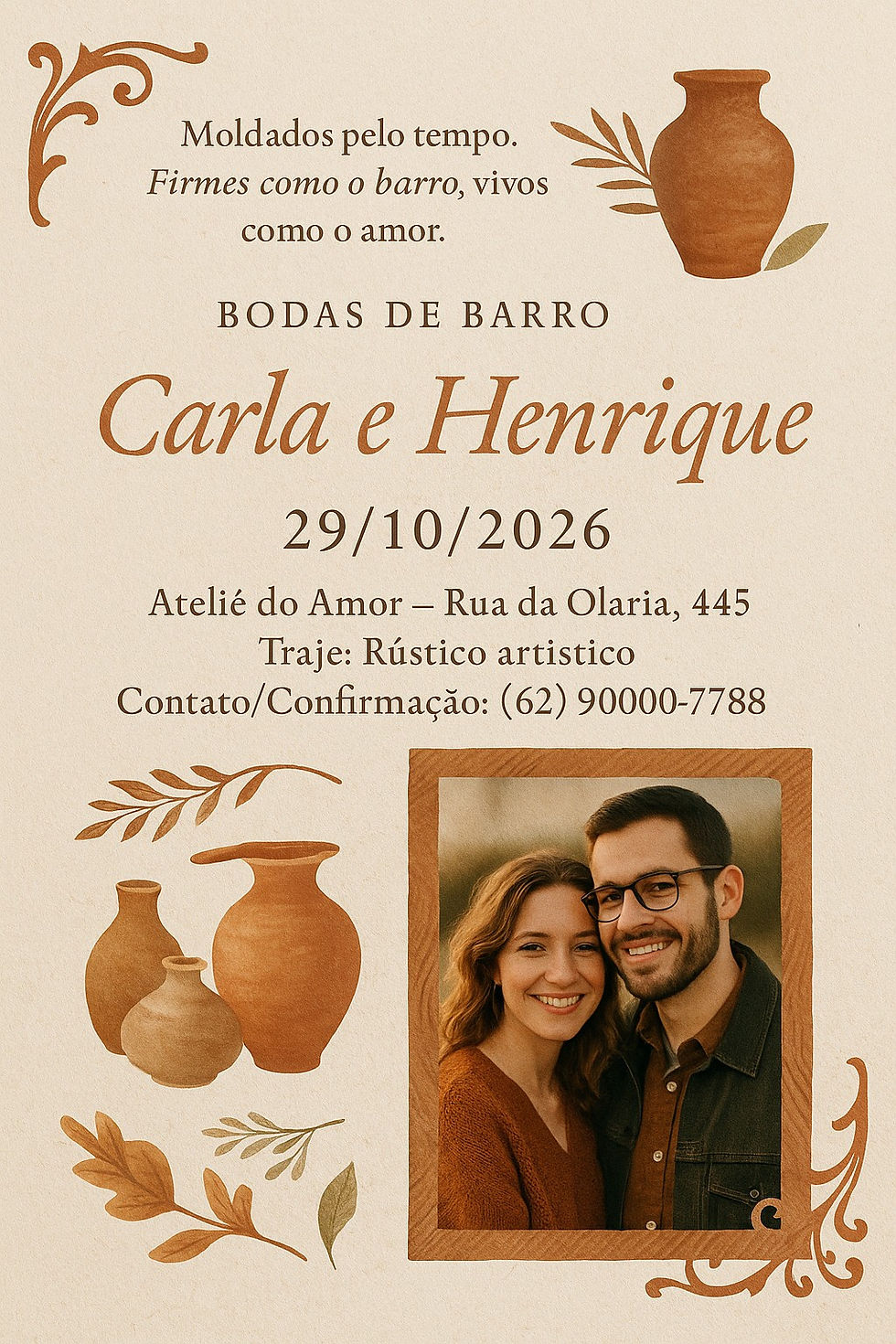 Convite de 8 anos de casamento com tema Bodas de Barro, elementos artesanais e tons terrosos que evocam solidez e tradição. Criado com ChatGPT.
