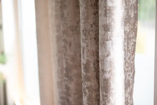 Bellevue Interieur Massgeschneiderte Vorhänge.webp