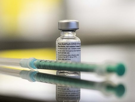 Anvisa solicita à Pfizer informações sobre terceira dose de vacina