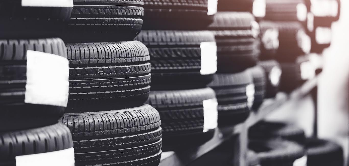 store-tires_304dcd9f_bc837f47_1_l75-w1366-h650-c--l75-w1920-h914-c--l75-w375-h450-c--l75-w