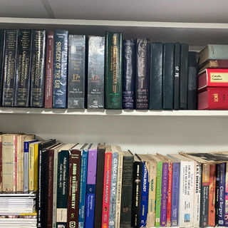 library_image3.jpeg