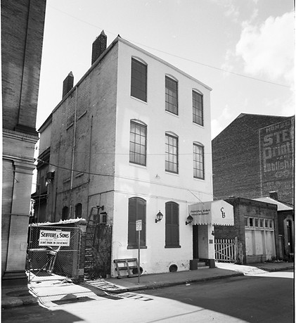 1976 - Christopher Blakes Restaurant.jpg