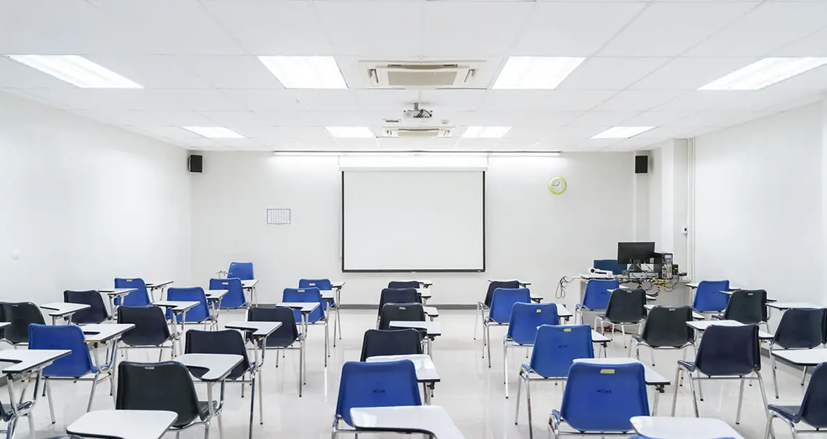 thai-lecture-chairs-tables.webp