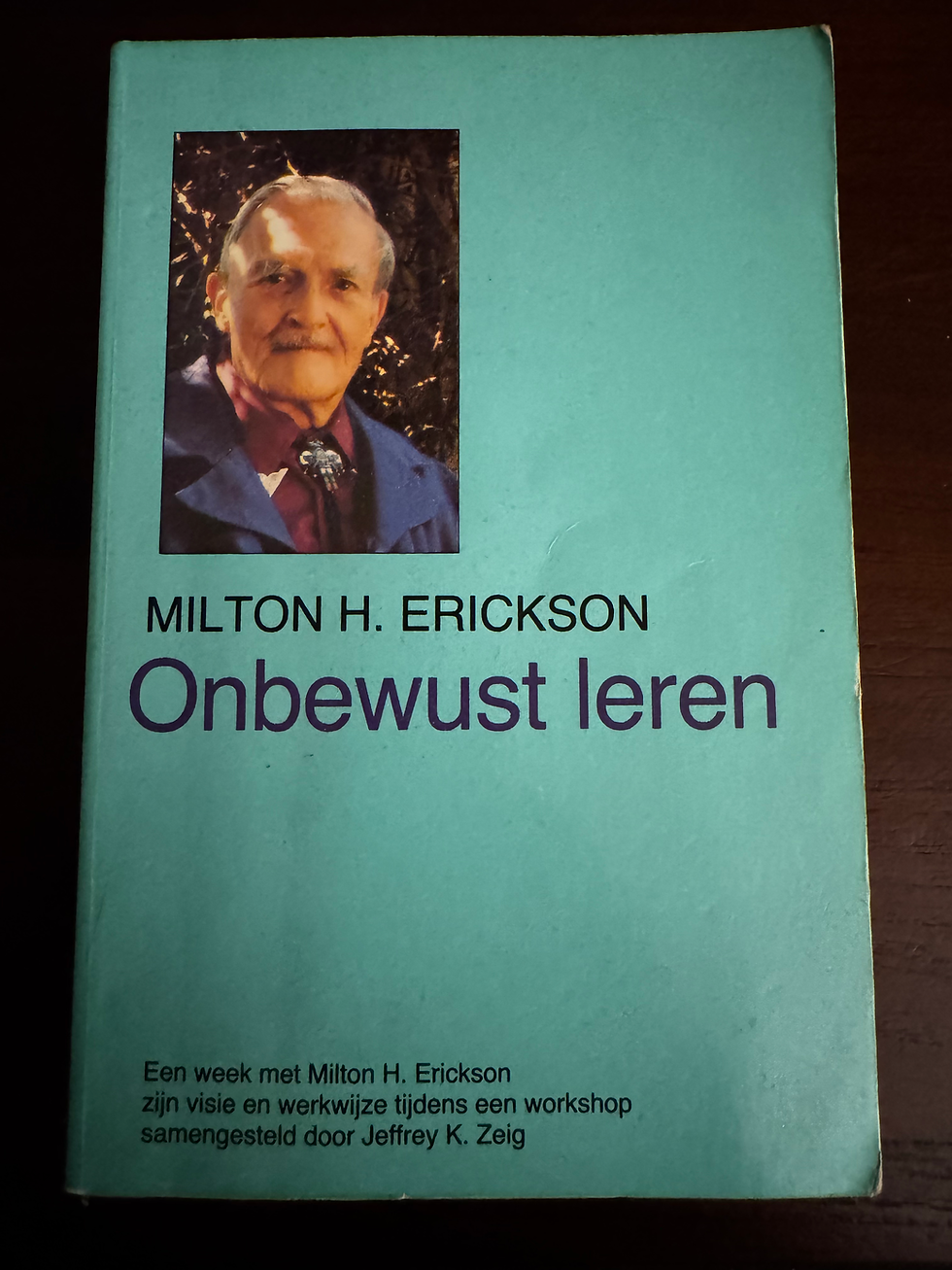 De stille kracht van leren – Milton H. Erickson en het onbewuste
