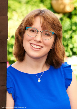 Sarah Switek Headshot Low Res.jpg