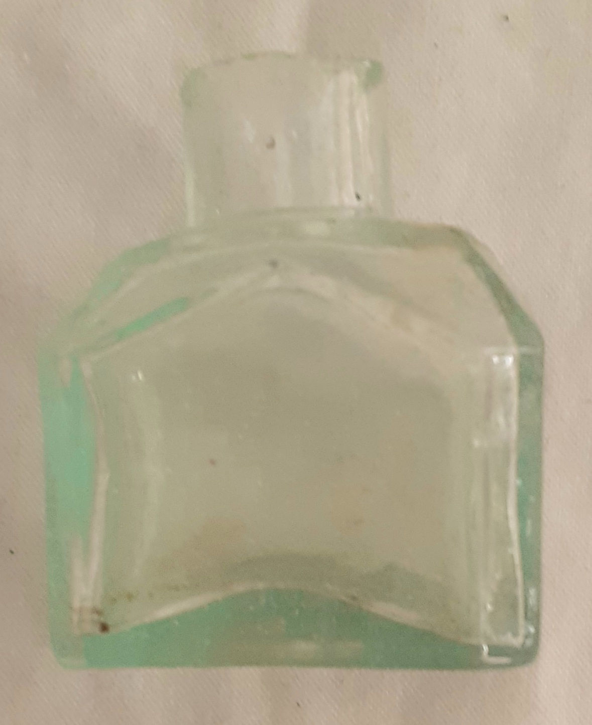 Article divers - GB118625b  Encrier en verre