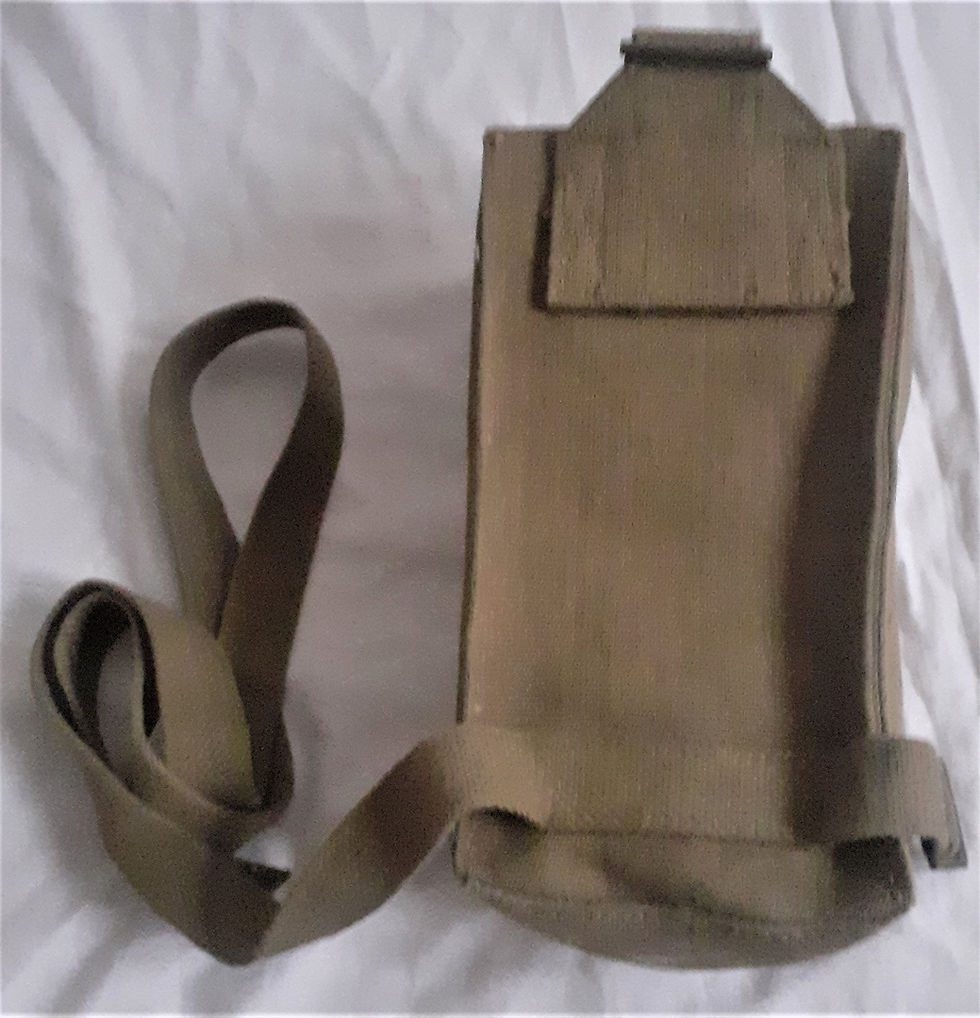 Miniature : Equipement - GB10725a  Pouch complémentaire 1939