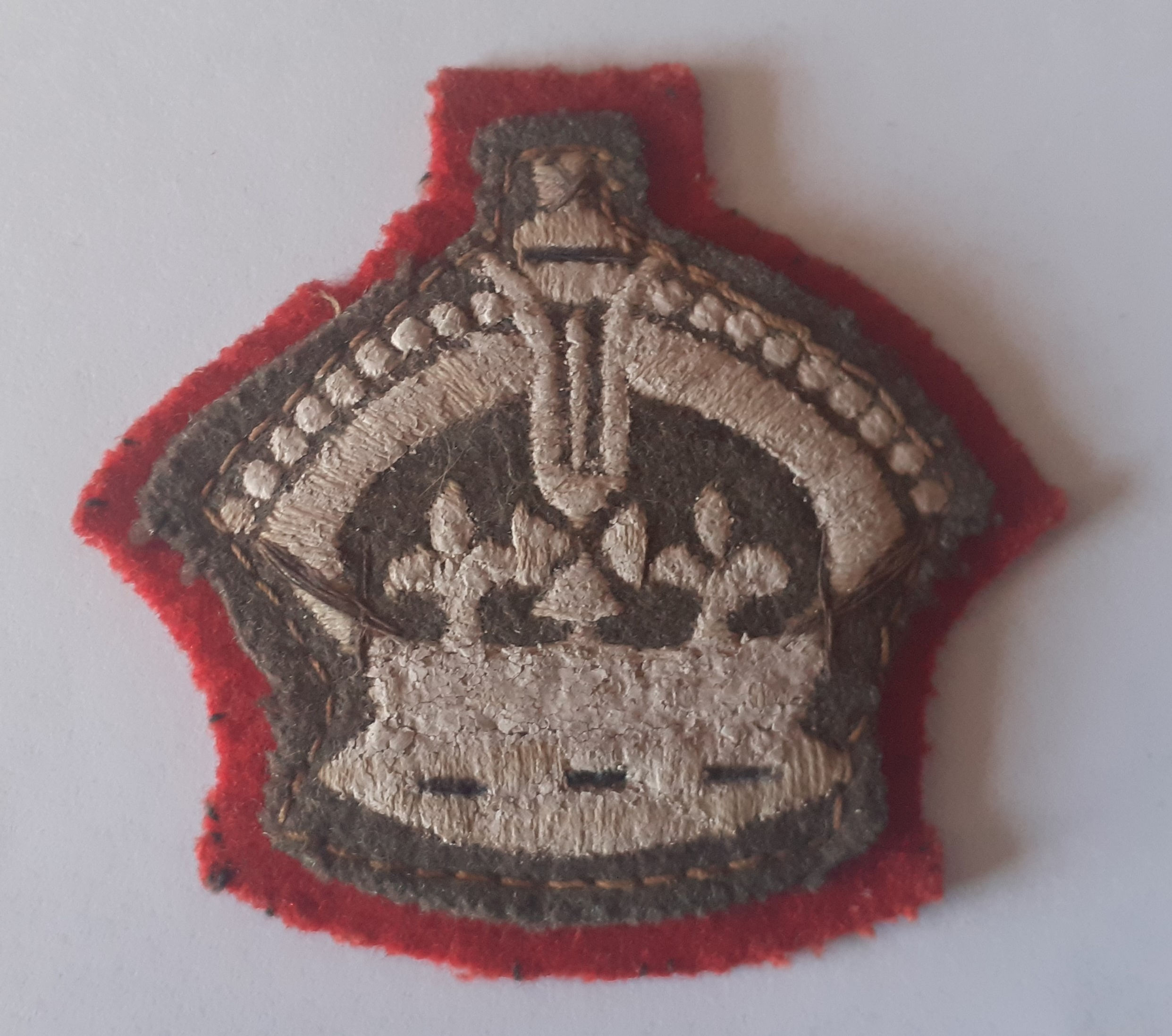 Grade - GB111910c  Insigne Warrant officer class III