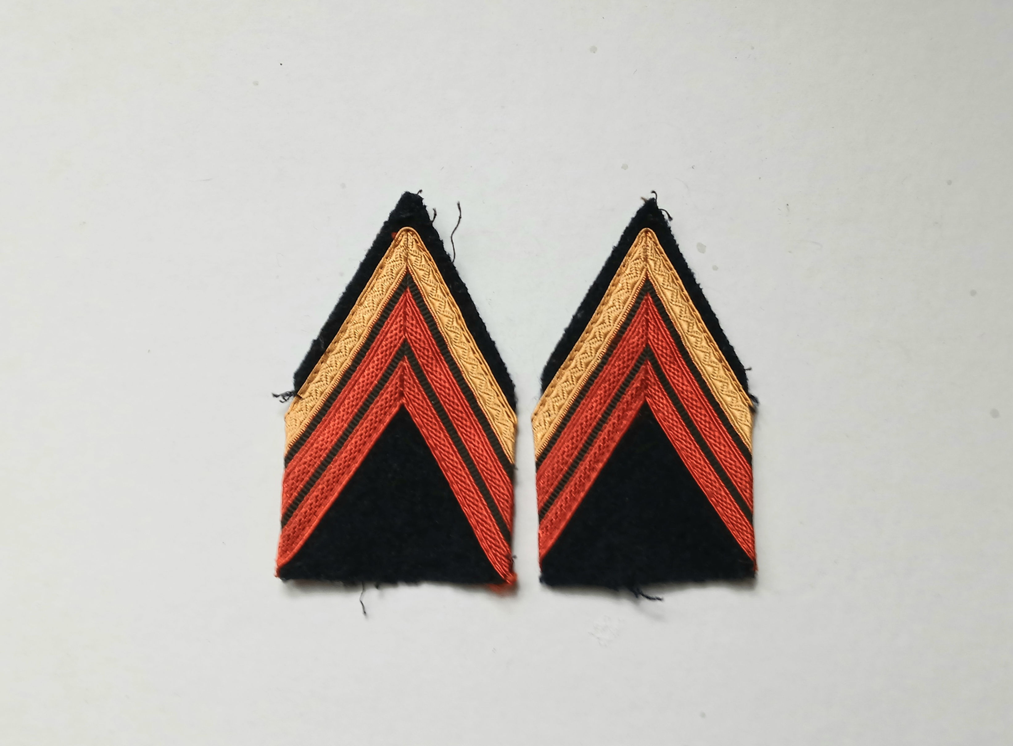 Grade - FR77301a  paire grade caporal chef