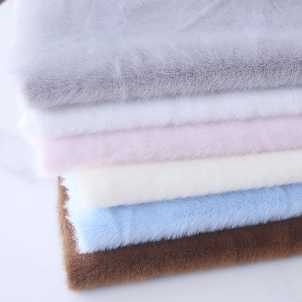 DIY 5MM Plush Fabric Encryption Thickening fabric solid Solf Atrtificial Fur Pat