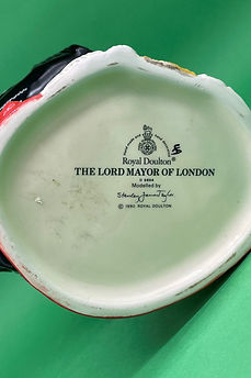 The Lord Mayor of London character jug trial colorway - Royal Doulton 1990-1991