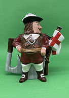 Cavalier and Roundhead teapot - Royal Doulton 2003