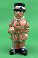 Beefeater toby jug - Leonardo circa 1980
