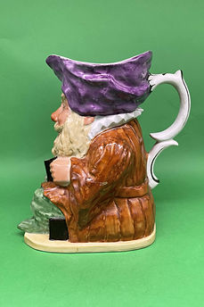 Dwarf toby jug - England circa 1920