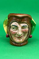Jester character jug colorway - Royal Doulton 1936-1960