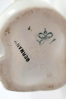 Elephant toby jug medium white - Goebel circa 1940