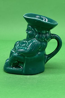 Ordinary Toby jug small green - Shaw & Sons circa 1960