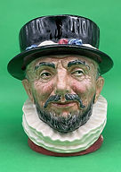 Beefeaters character jug large - Royal Doulton 1947-1953