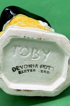Ordinary Toby jug medium - Devonia Pottery circa 1940