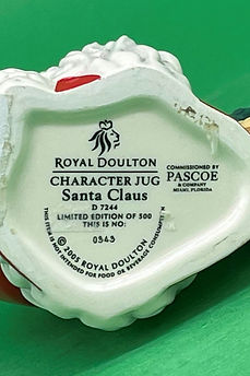 Santa Claus D7244 character jug - Royal Doulton 2005