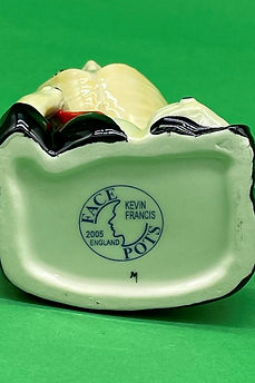 Lady Vampire face pot - Kevin Francis circa 2005