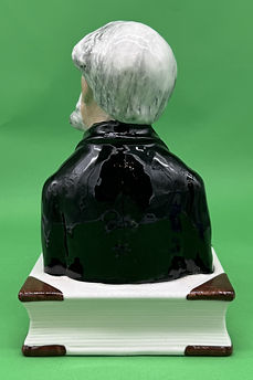 Charles Dickens figurine - Artone Pottery circa 1980