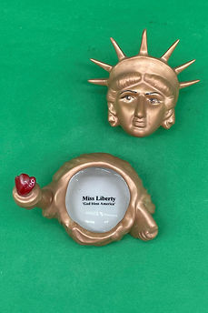 Miss Liberty Claus face pot - Kevin Francis circa 2001