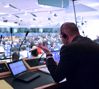 Translator Arabic english arabic interpreter in Europe