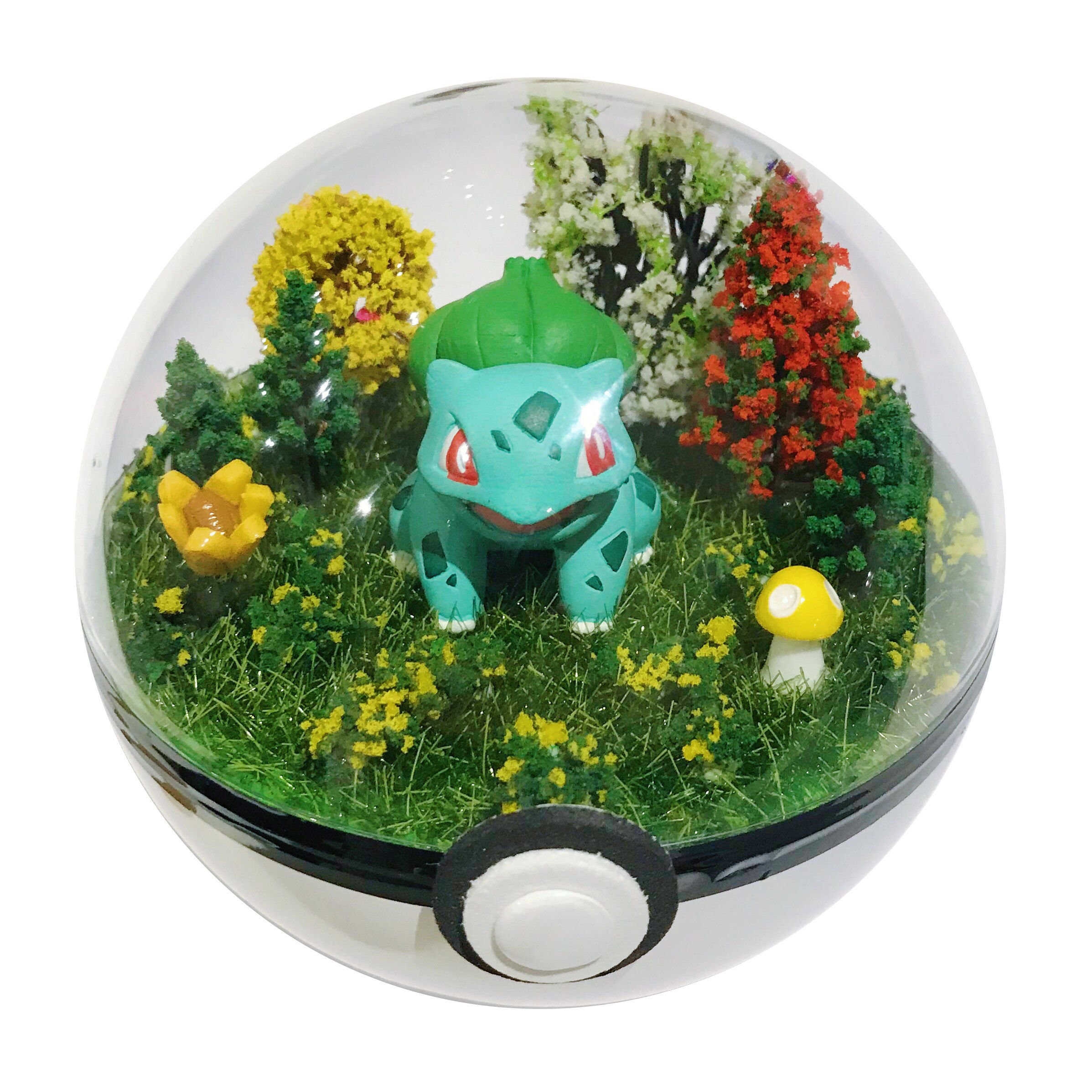 Bulbasaur Pokeball Terrarium 10CM