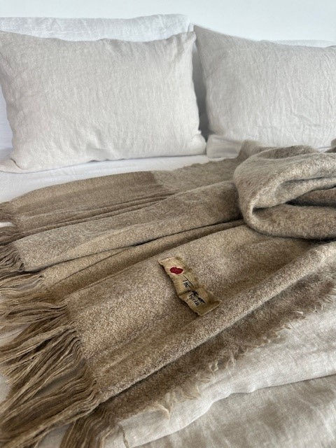 Miniaturbild: Plaid Milano - The House of Lyria