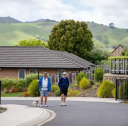 retirement-living-outdoors-longridge.webp