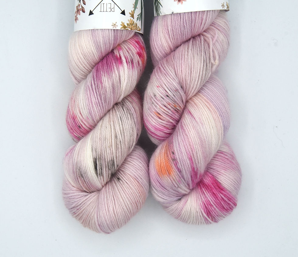 Miniaturbild: Fleur en Fete , 60% Merinos, 25% Bamboo Viskose, 15% Nylon