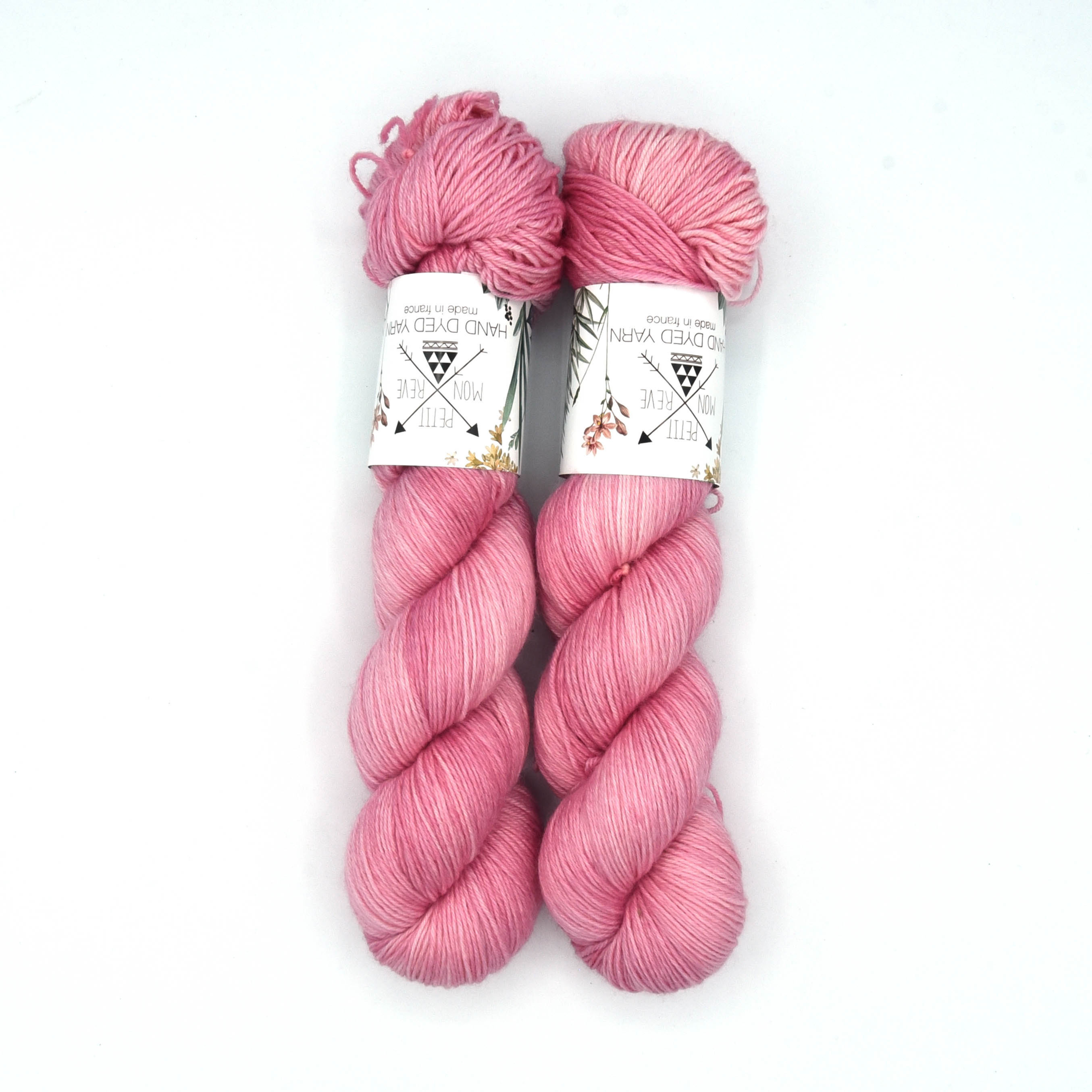 Camelia Eclantant, 60% Merinos, 25% Bamboo Viskose, 15% Nylon