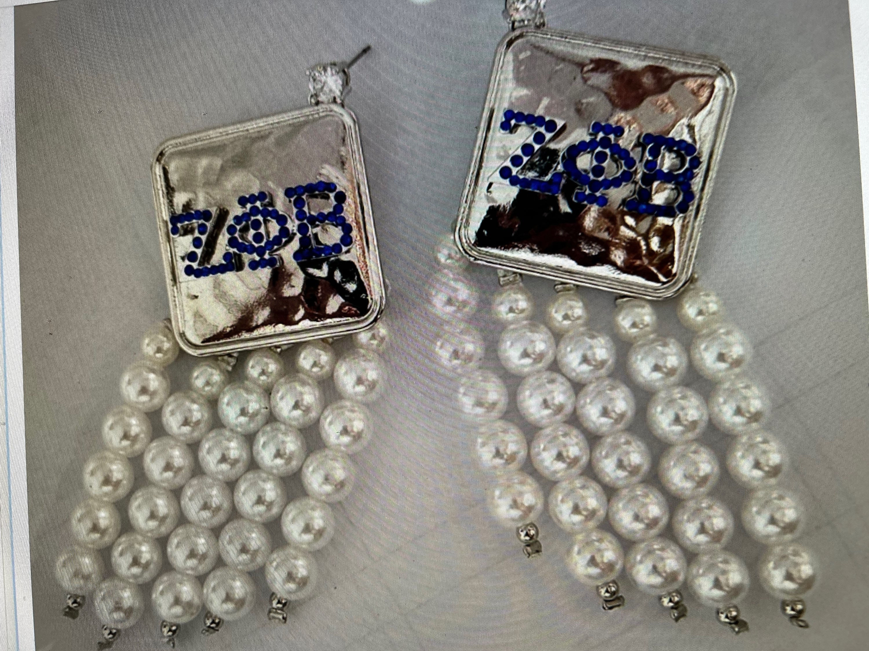 Zeta Pearl Earrings 
