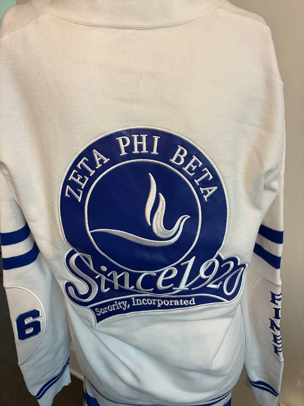 Thumbnail: Zeta Dove Sweater 