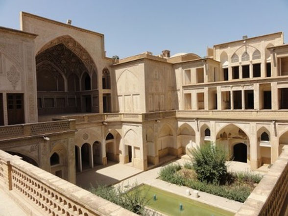 Iran_J01_03_s.jpg