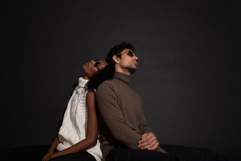 EZ Contacts Editorial Campaign | Zeelum